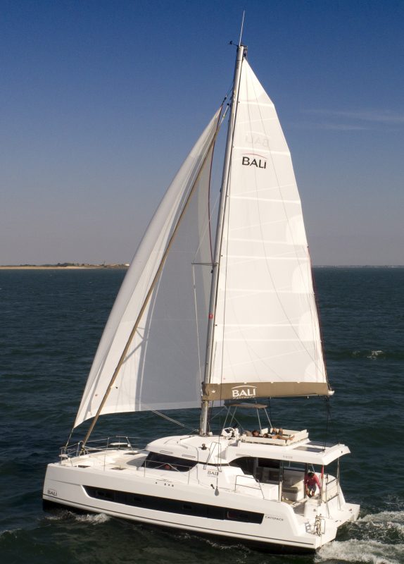 Bali Catspace Sail- Модель парусного катамарана Bali - Навигация