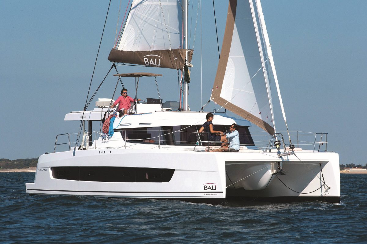 Bali Catspace Sail- Модель парусного катамарана Bali