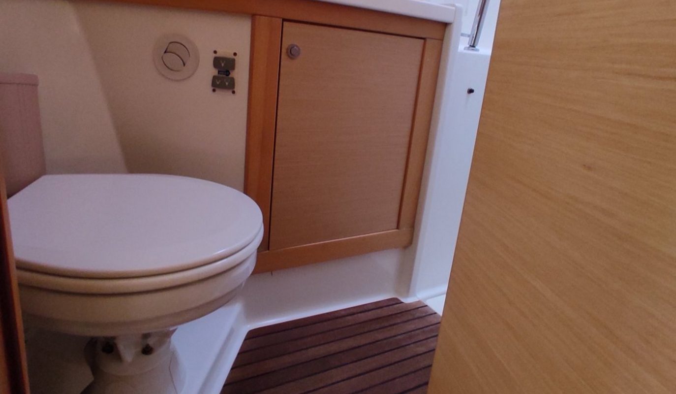 LAGOON 450 Nata - Модель парусного катамарана - Ванная комната