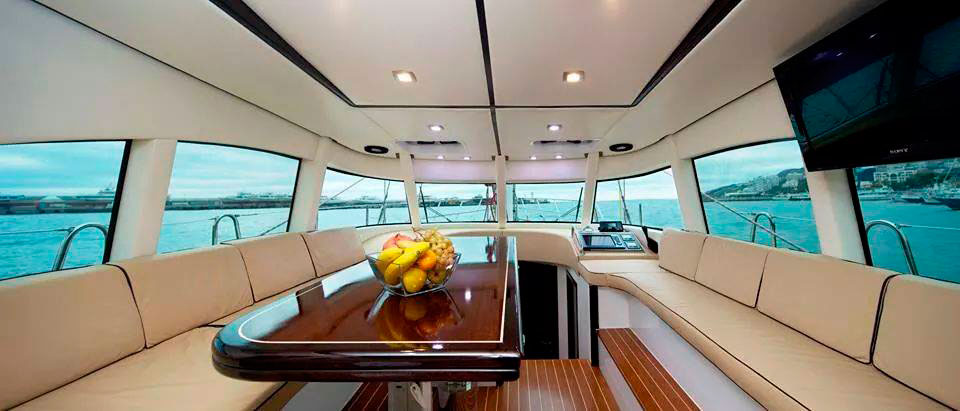 Hermes - яхта на продажу - интерьер