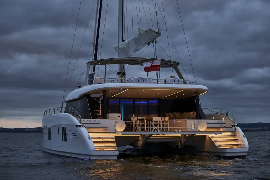 Egobort-catamaran-sunreef60