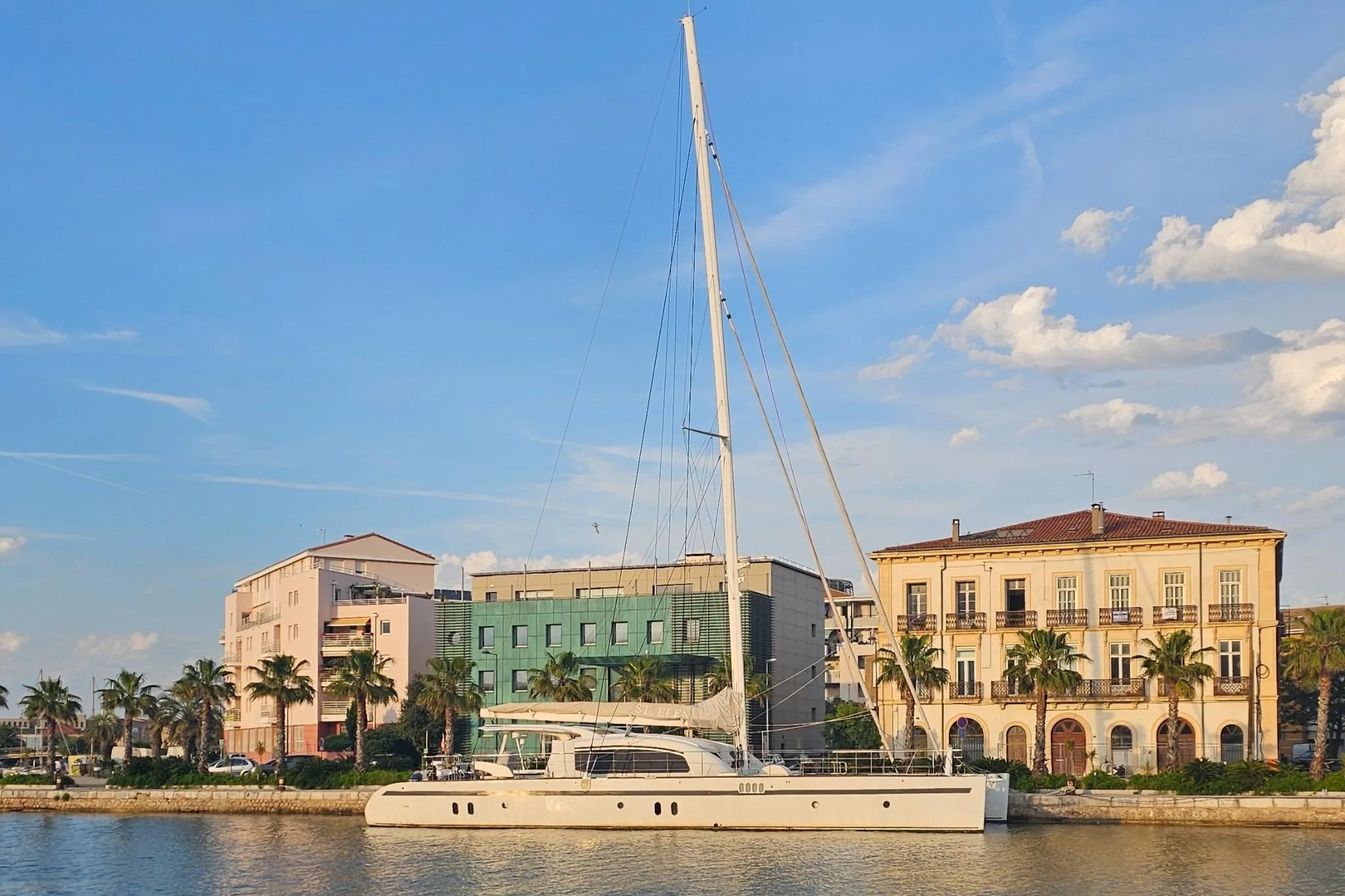 EGObort - Brokerage - 2010 Catana