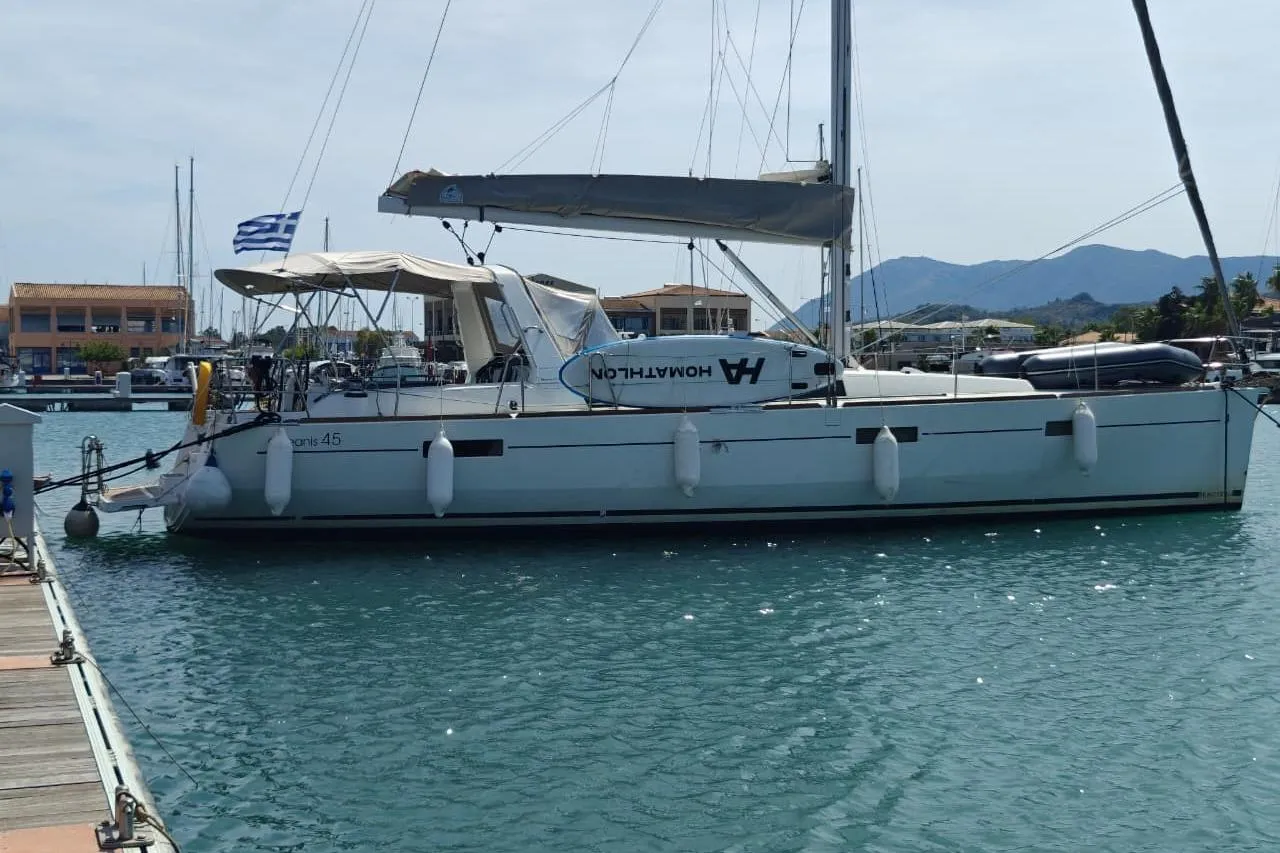 EGObort - Brokerage - 2016 Beneteau Oceanis 45 Bella